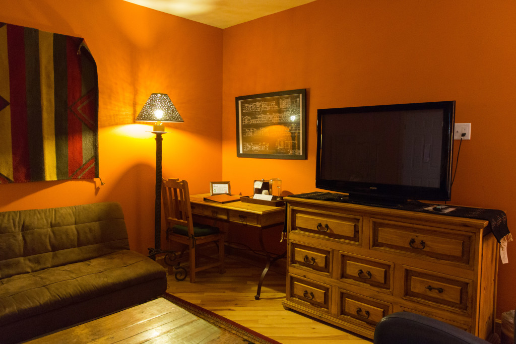 Hotel room sitting area - Photo by Jack Burke